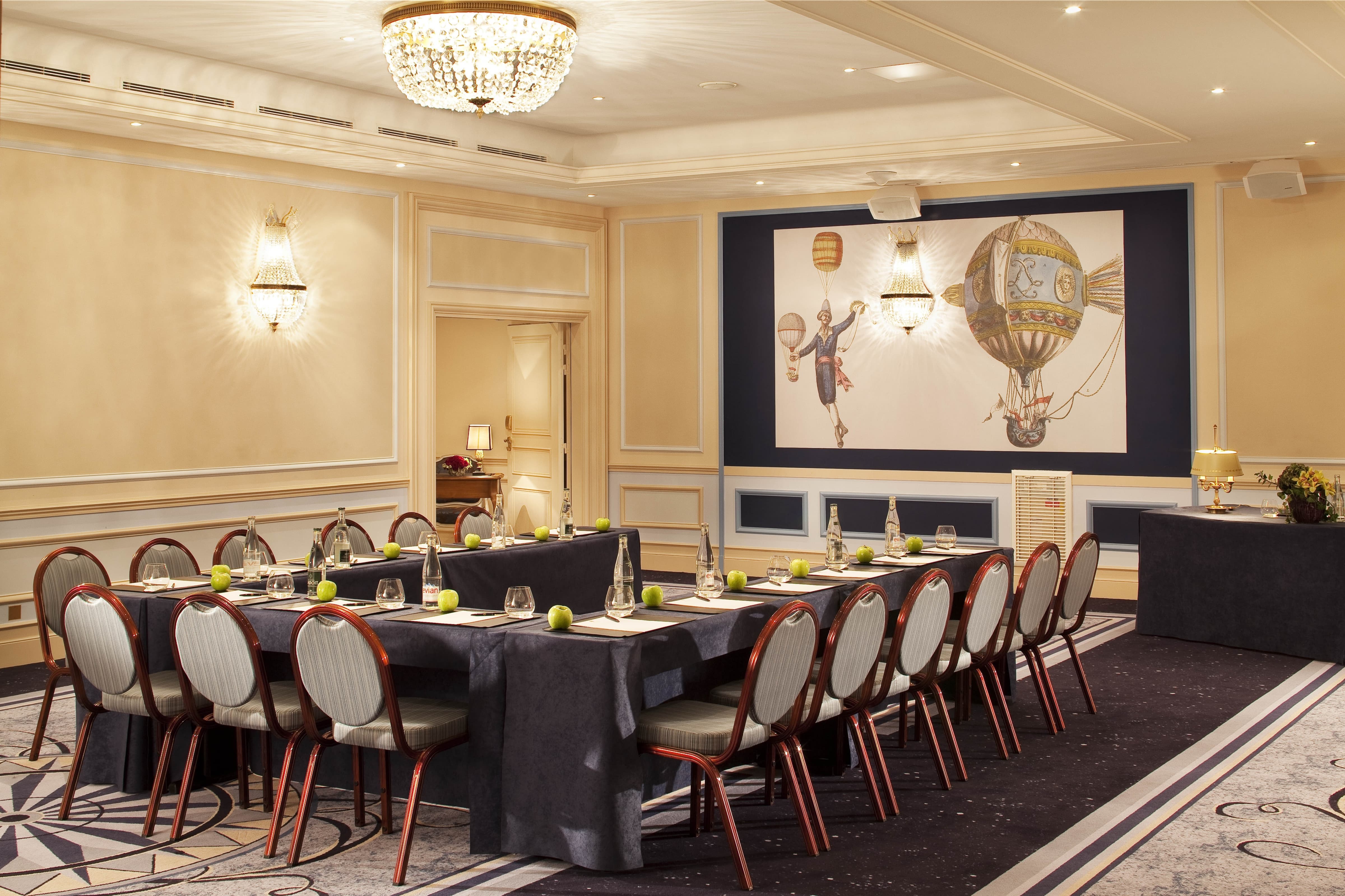 REUNIÕES & EVENTOS
