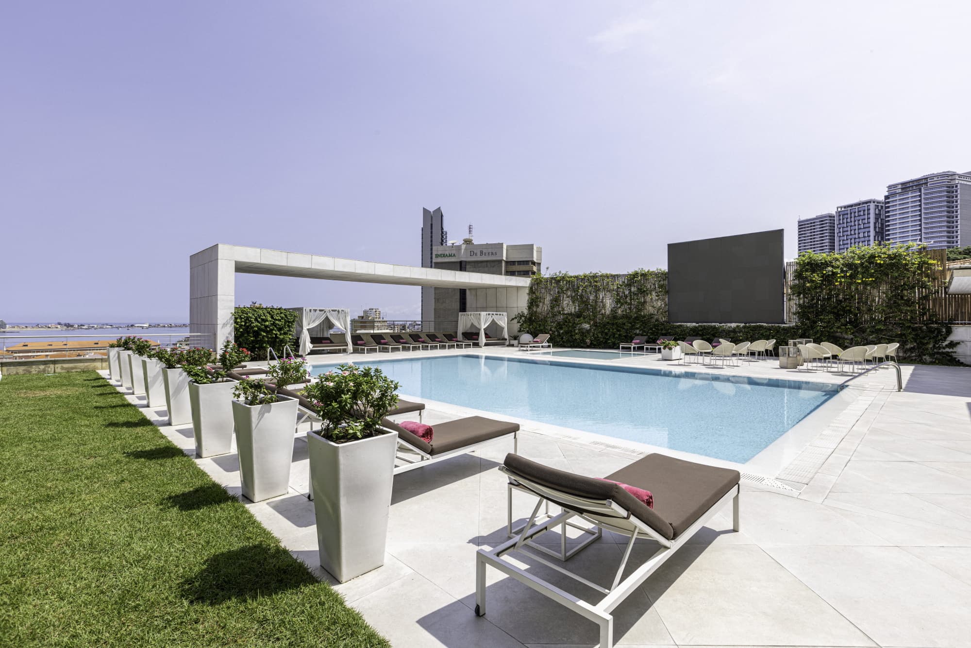 Epicsanaluanda Piscina Exterior