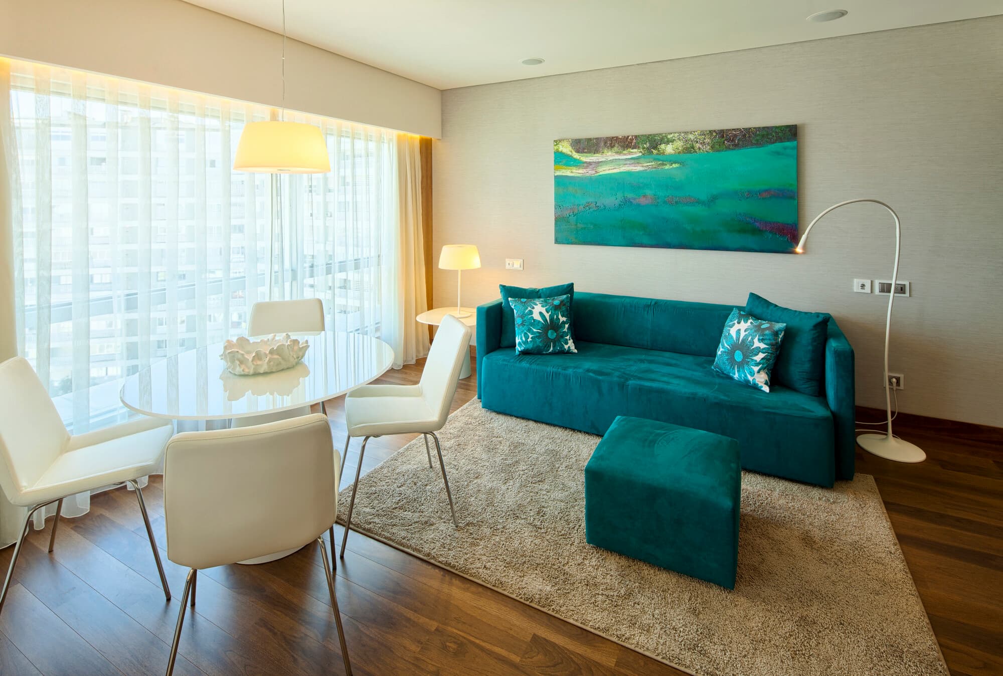 Deluxe Suites