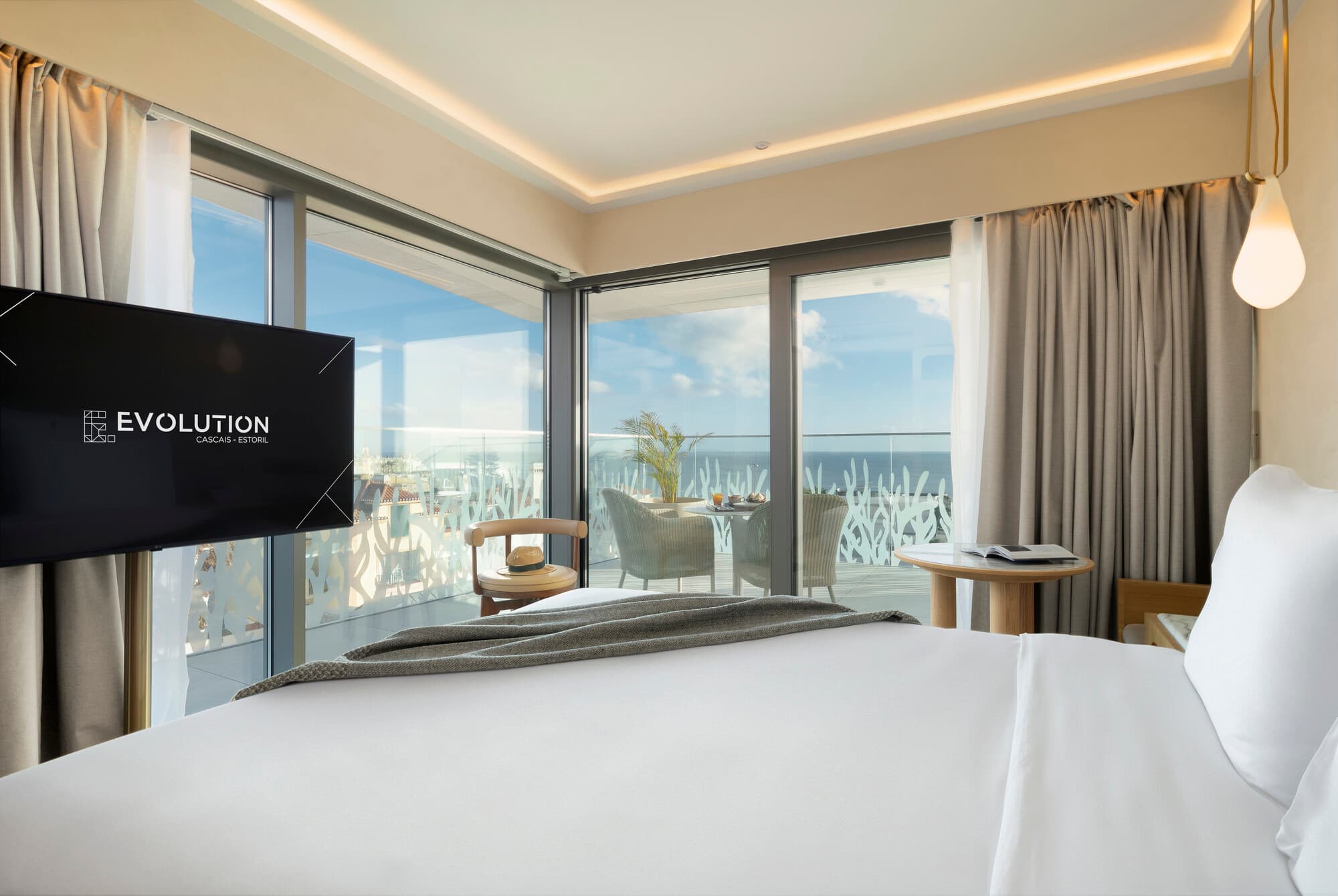 Quarto Cool Panoramic View
