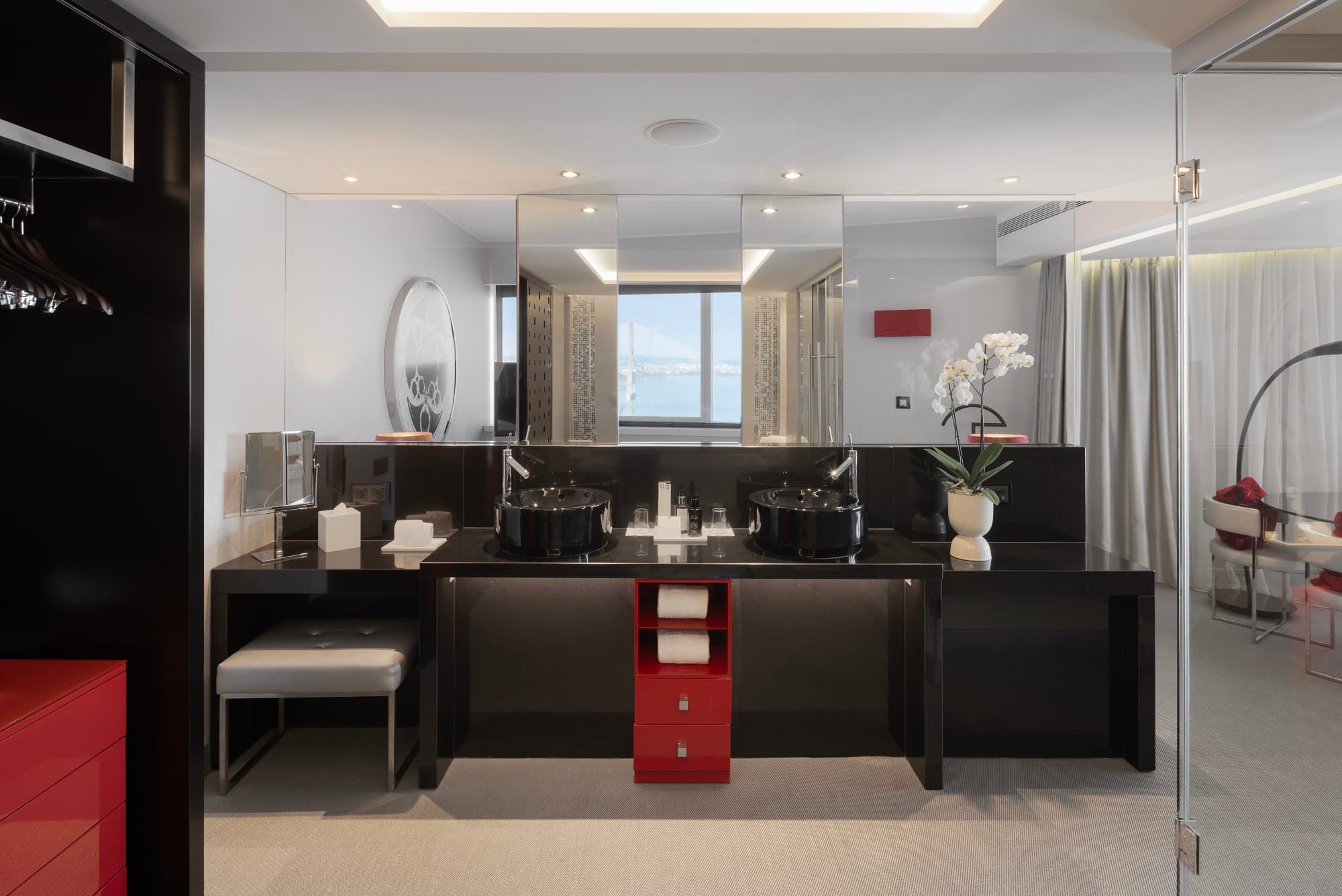 Suites