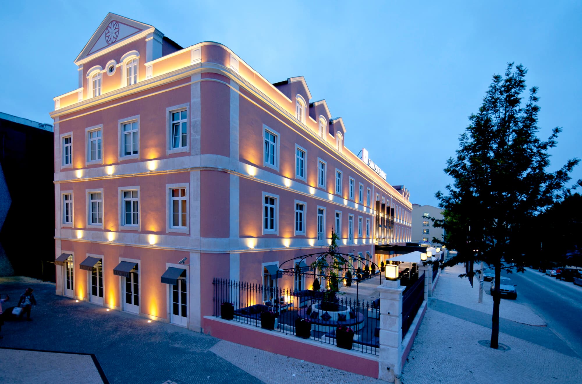 Wine & Dine Experience