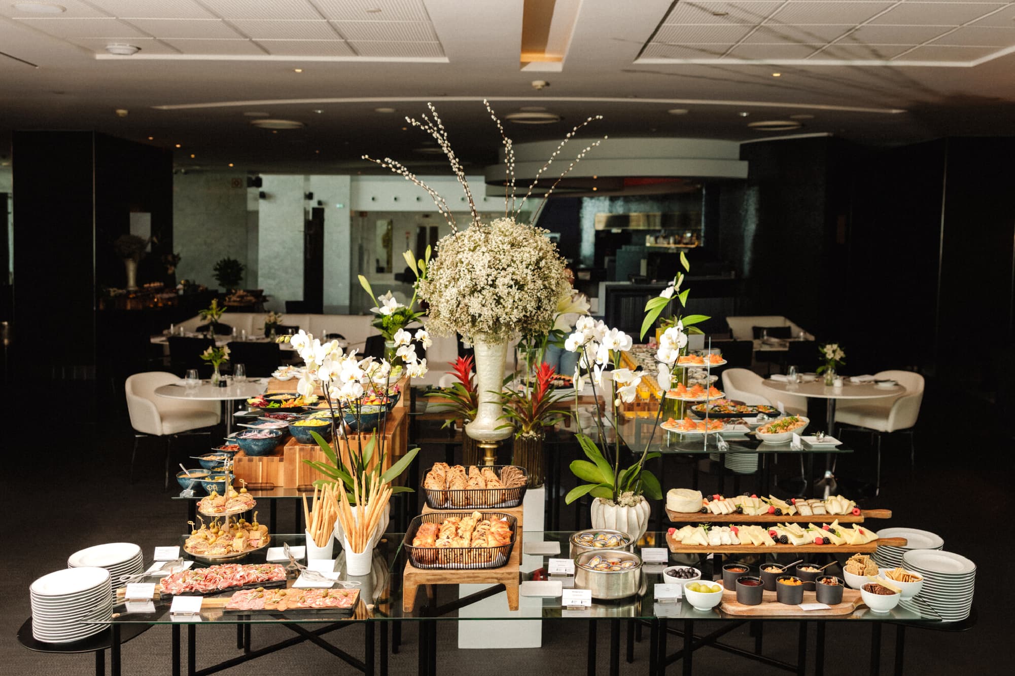 MYRIAD SUNDAY Brunch Lisboa Parque Das Nacoes Buffet