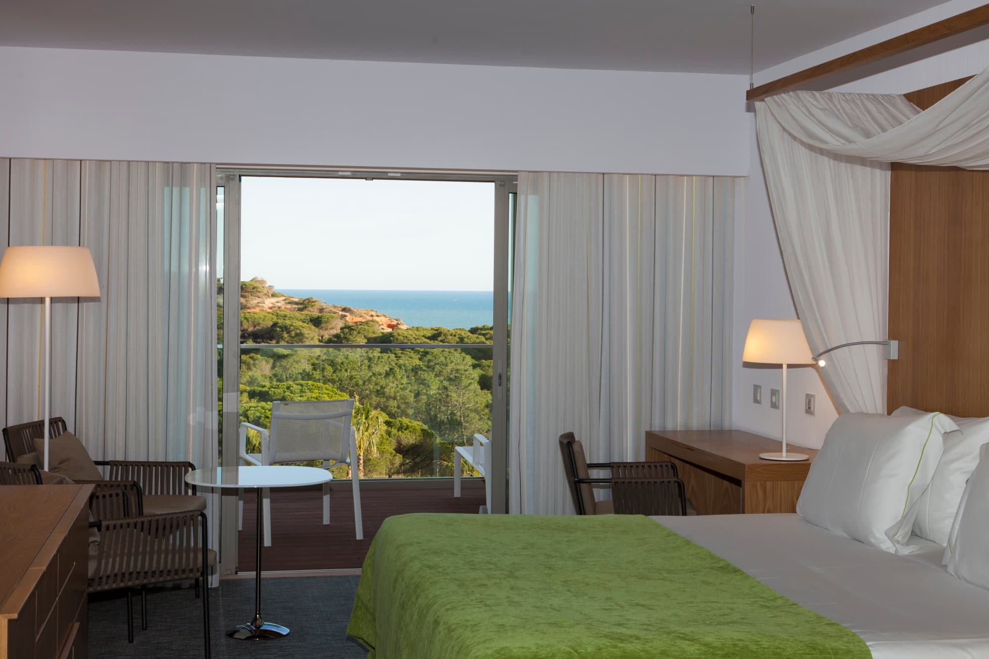 Quarto Deluxe Vista Oceano Room